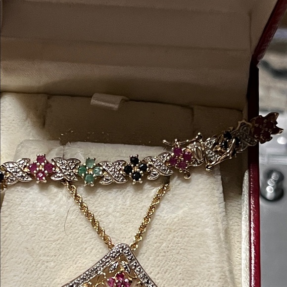 10k sterling, emerald, sapphire, and ruby set. - Picture 3 of 6